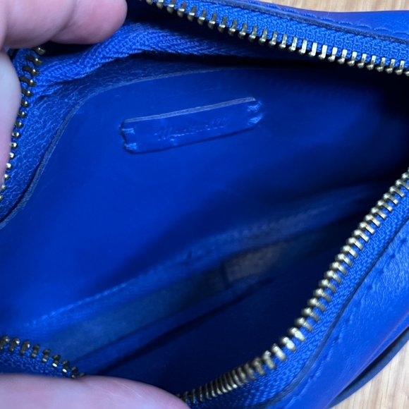 Madewell Mini Carabiner Crossbody Bag Purse, Electric Blue Cow Leather - Picture 10 of 12